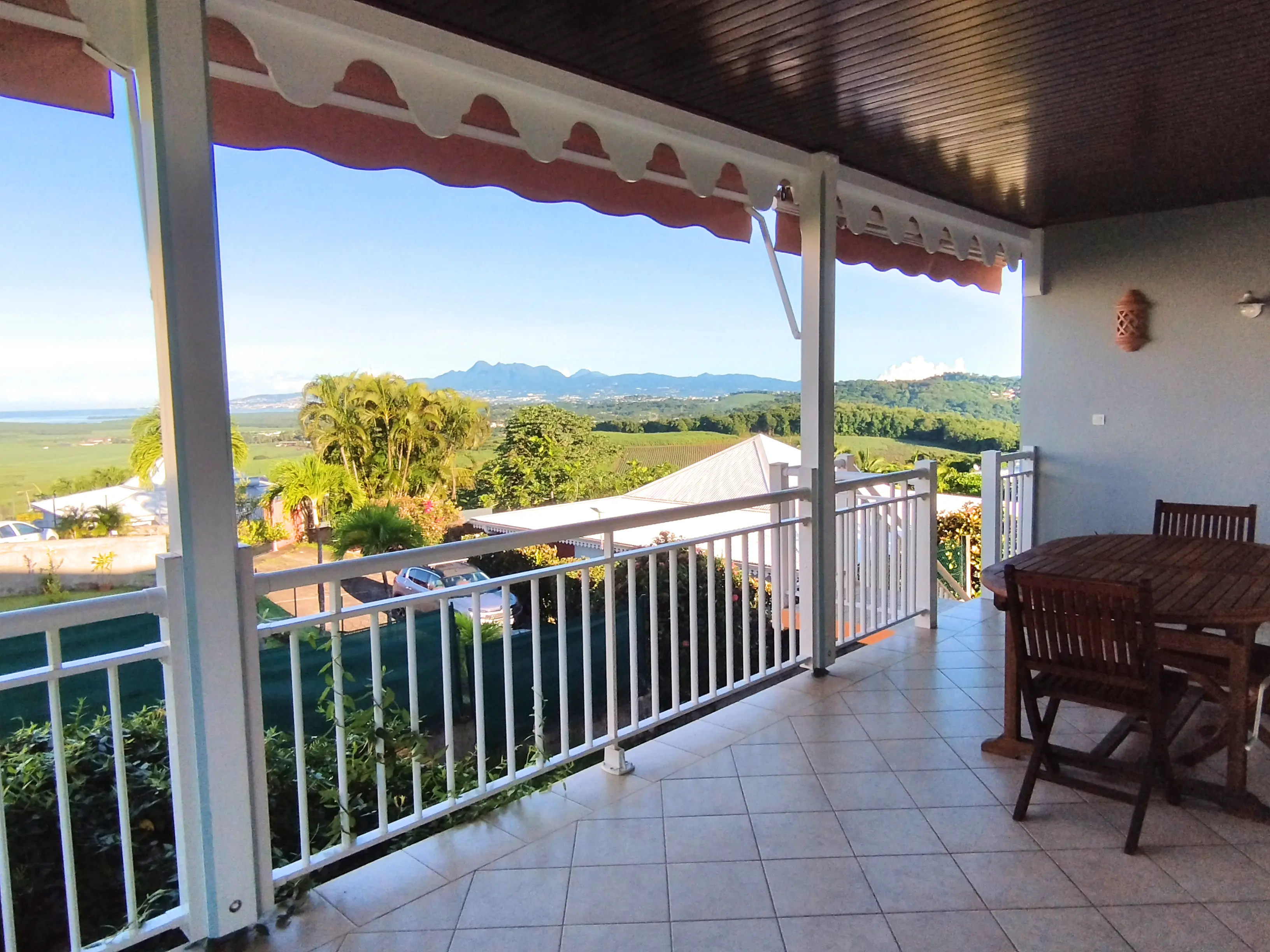 Villa T4 avec 1 studio